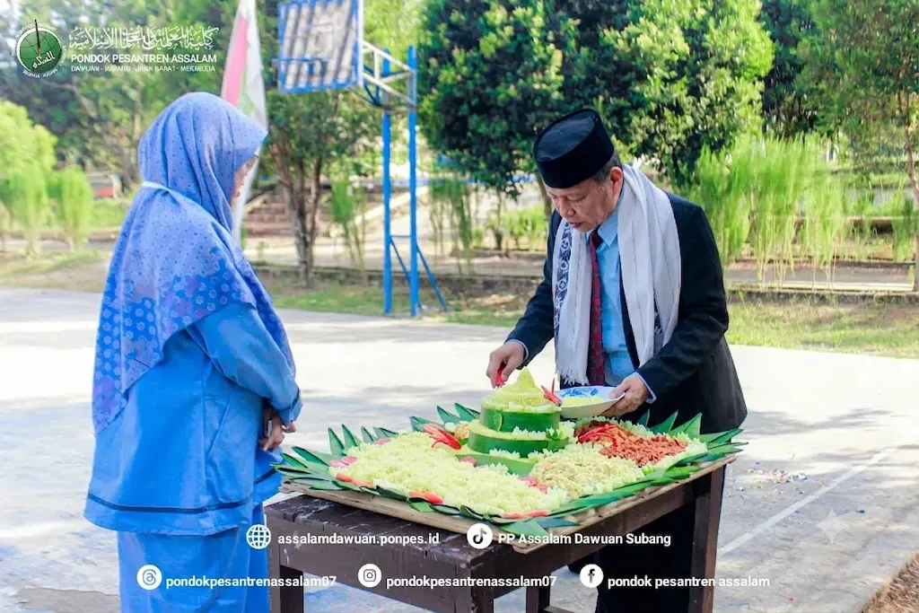 Catatan Suasana Apel Tahunan Khutbatu-l-'Arsy di Pondok Pesantren Assalam Dawuan Subang